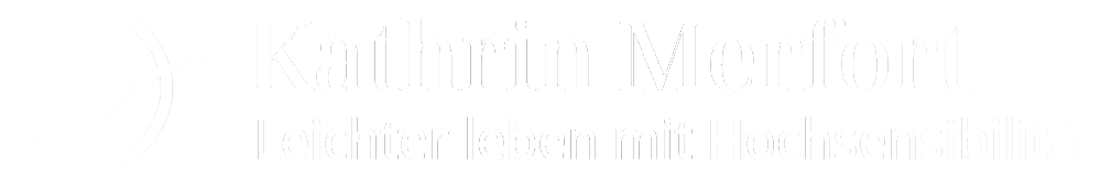 Logo: Kathrin Merfort – Coaching für Hochsensible in weiß